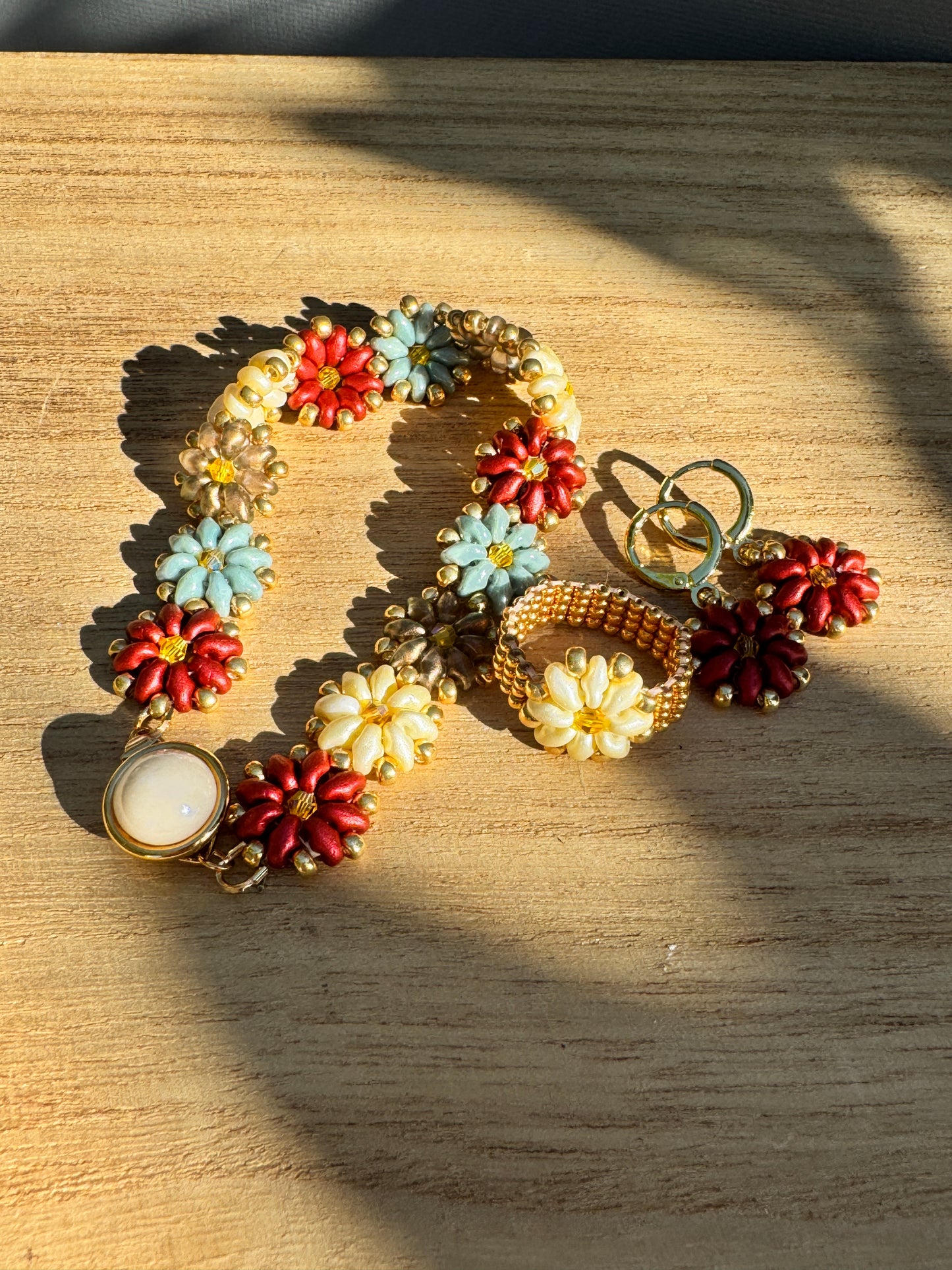 Zinnia Garland Jewelry Set – Hand Beaded Bracelet, Ring & Earrings